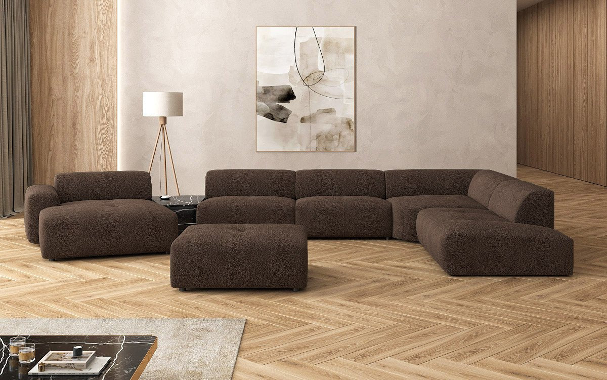 Designer Wohnlandschaft Calm mit Beistellhocker in Bouclé