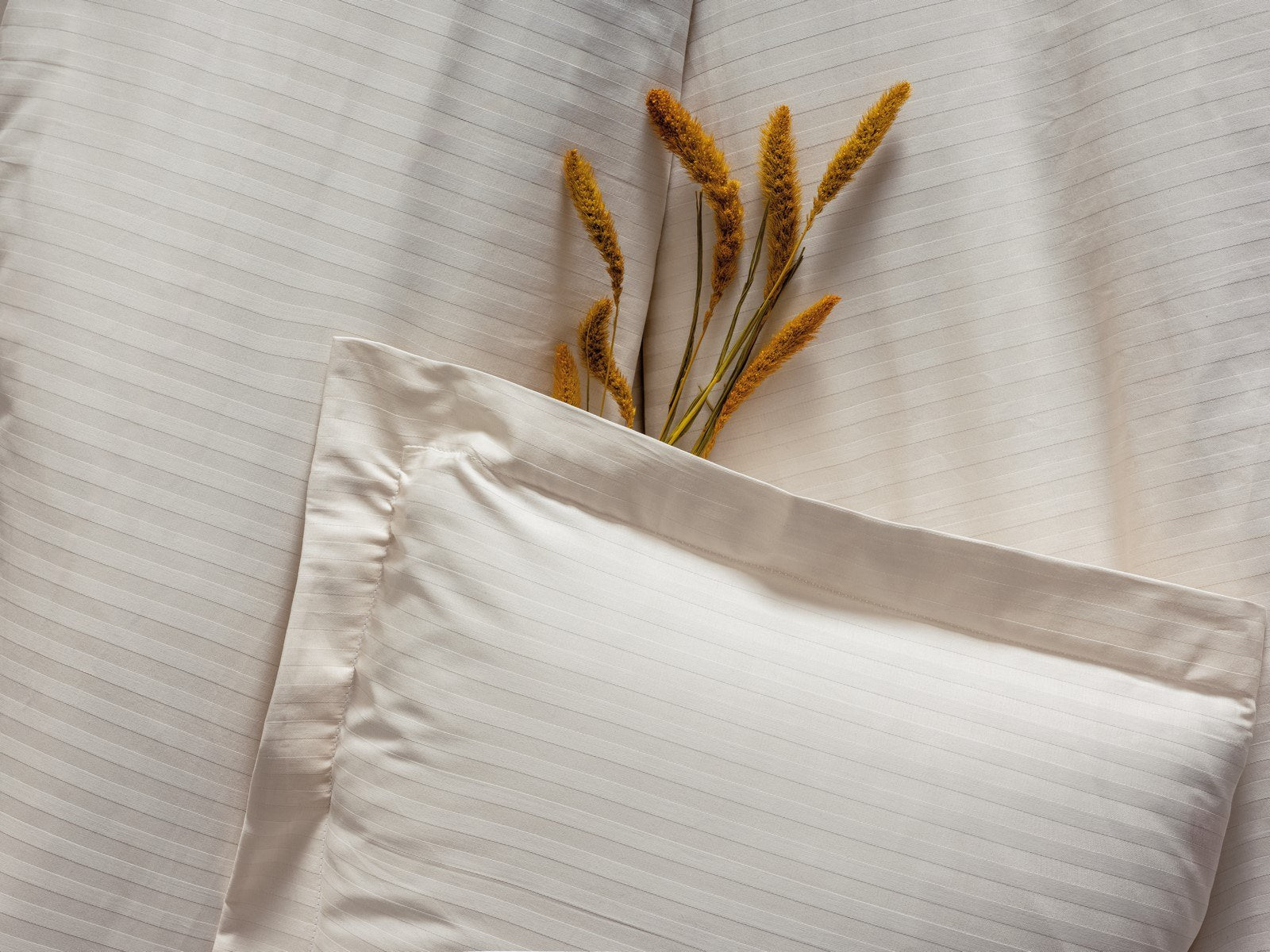 Premium Satin Bettwäsche Set Stripe Beige