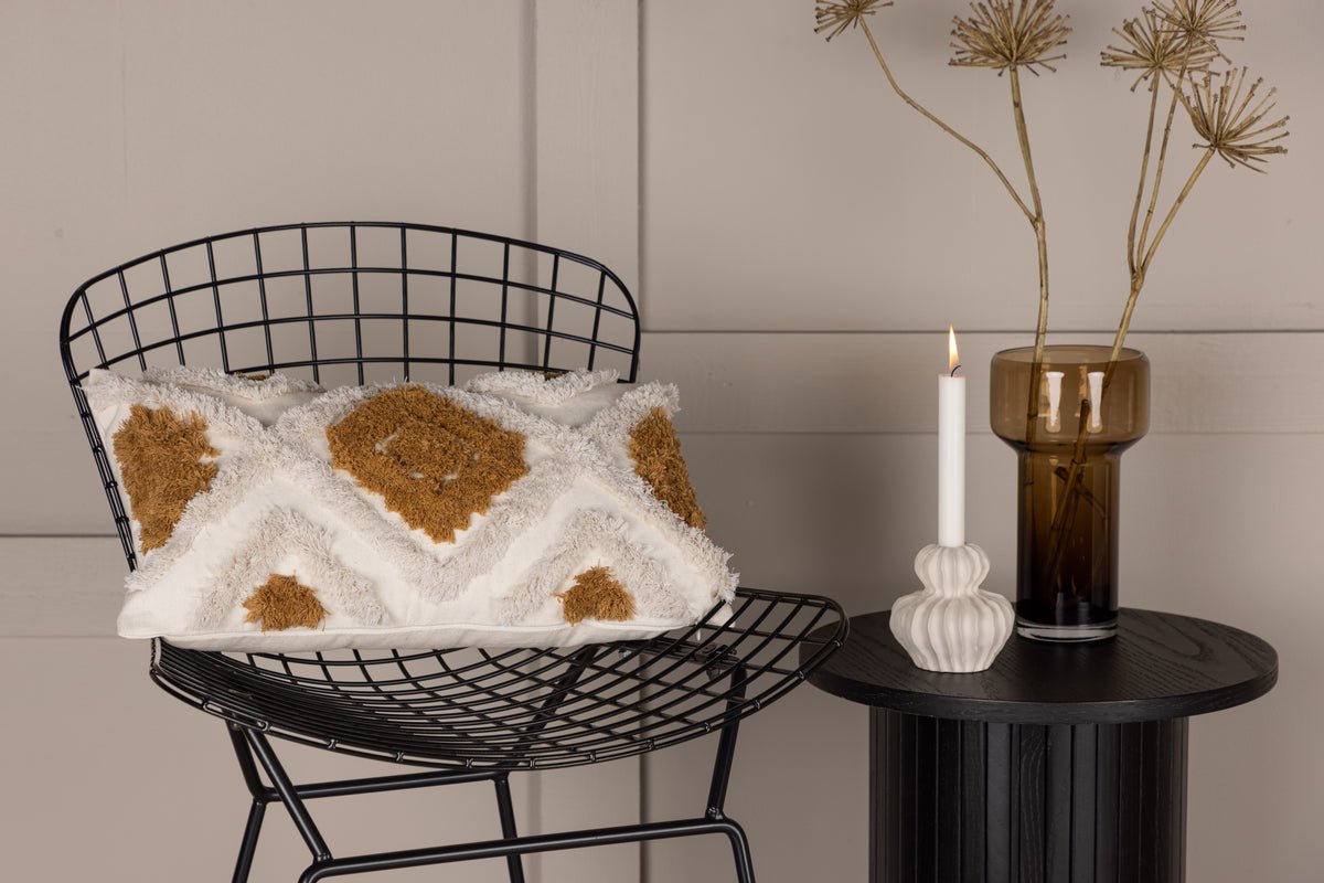 Kissenbezug Cadiz - 50x30 cm mit braun-weißem Rautenmuster