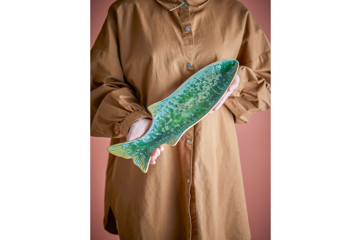 Servierplatte Eirun - aus Steingut gefertigt - Fischform