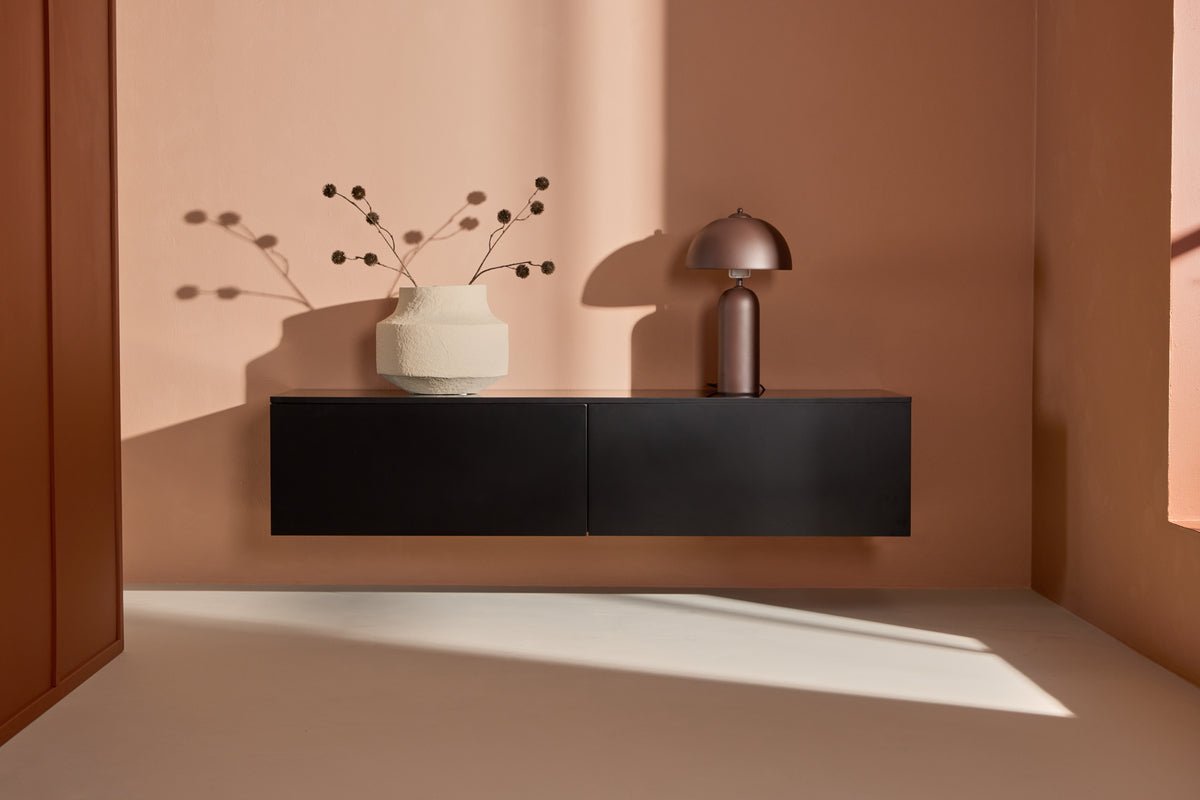 TV-Lowboard Nerio – Puristische Raffinesse in Schwarz