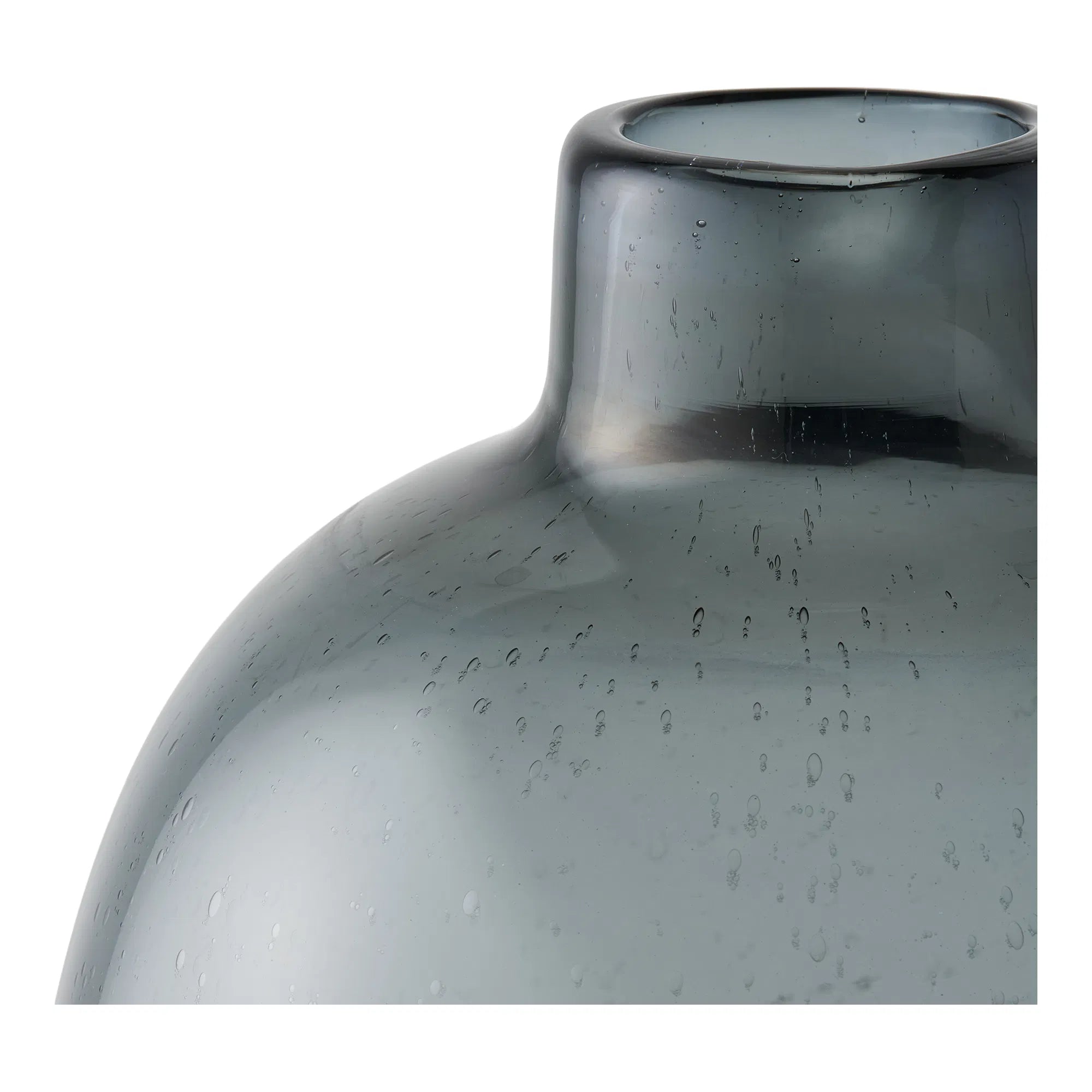 Vase „Noira“ – Rauchglas in tiefem Schwarz