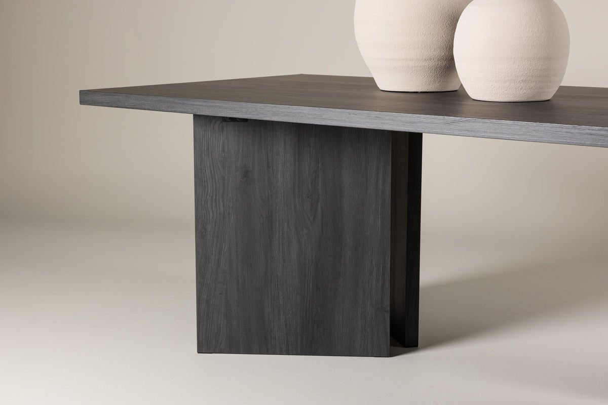 Esstisch Tasman - bietet reichlich Platz für gemeinsame Mahlzeiten