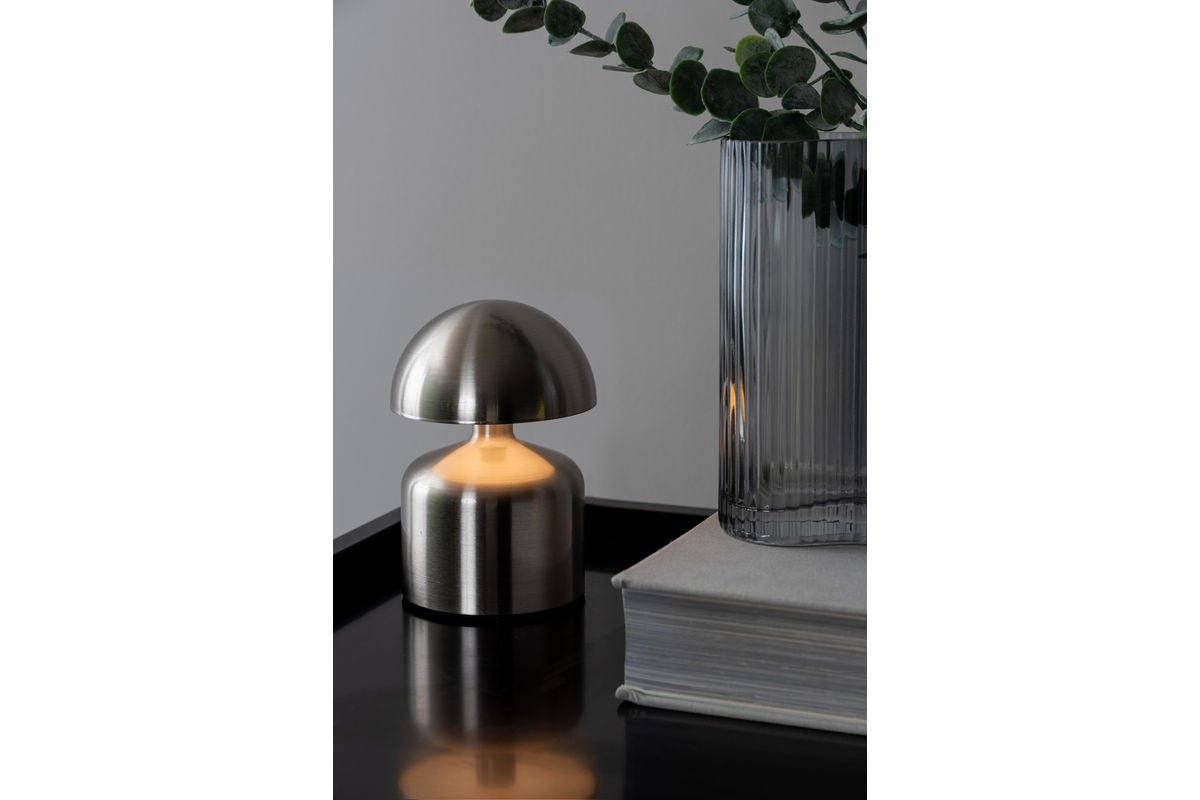 Tischlampe Budapest - Designlampe aus Eisen mit LED