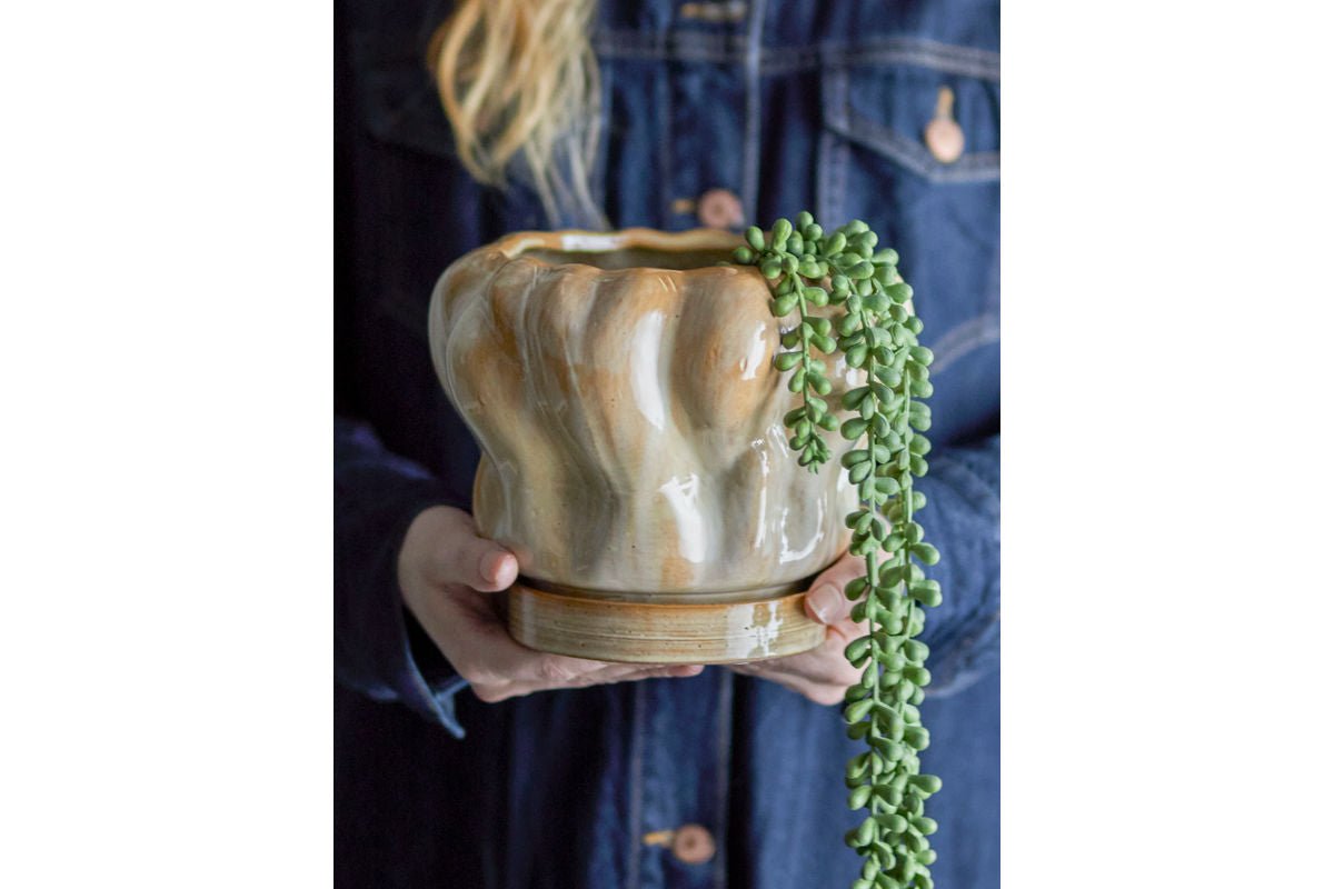 Blumentopf „Aurelia“ mit Unterteller – Steingut mit glänzender Glasur