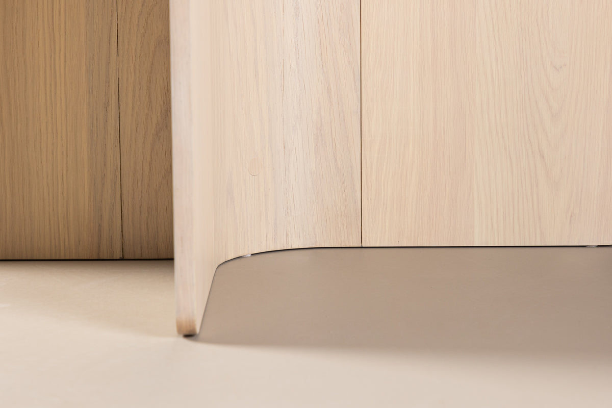 Esstisch Isola - im harmonischen Design mit eleganter Note