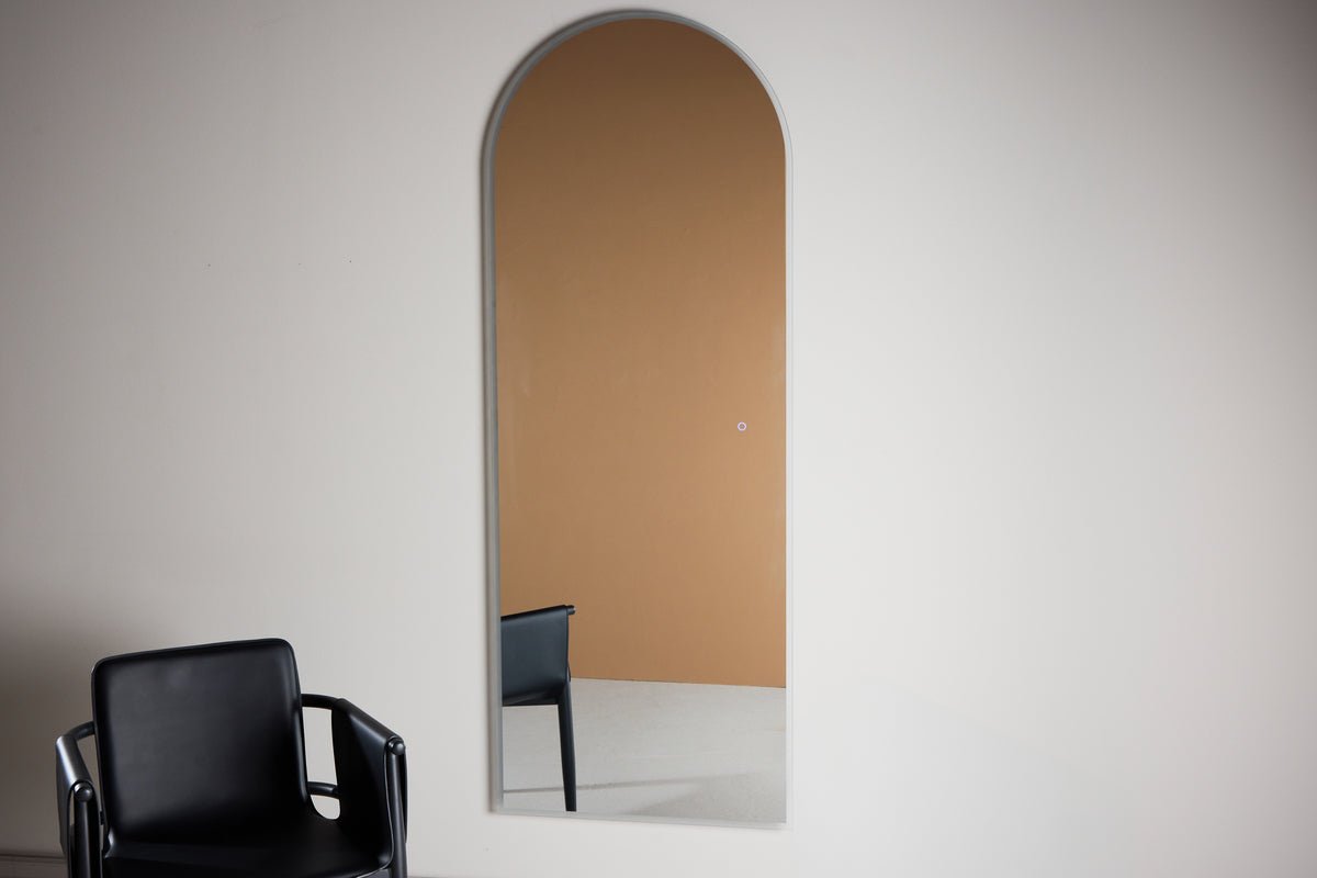 Spiegel Lumino – mit Beleuchtung