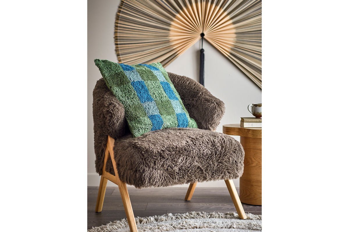 Zierkissen Livara – Getuftete Struktur mit Karomuster