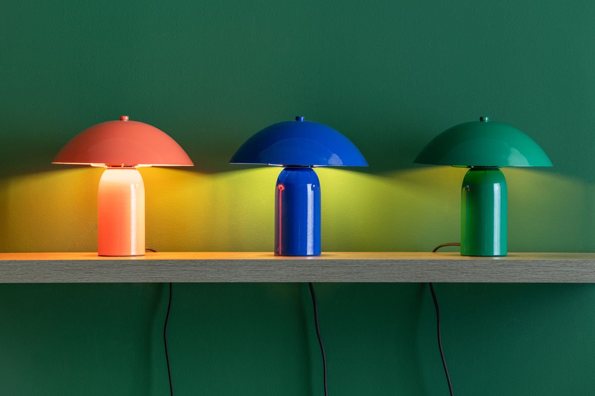 Tischlampe Luna - aus Eisen gefertigt