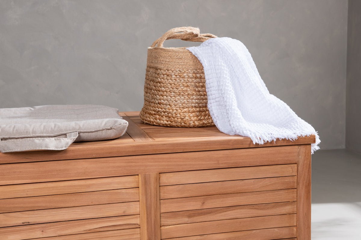 Garten Kissenbox Sorine - 46x130x70 aus Teakholz