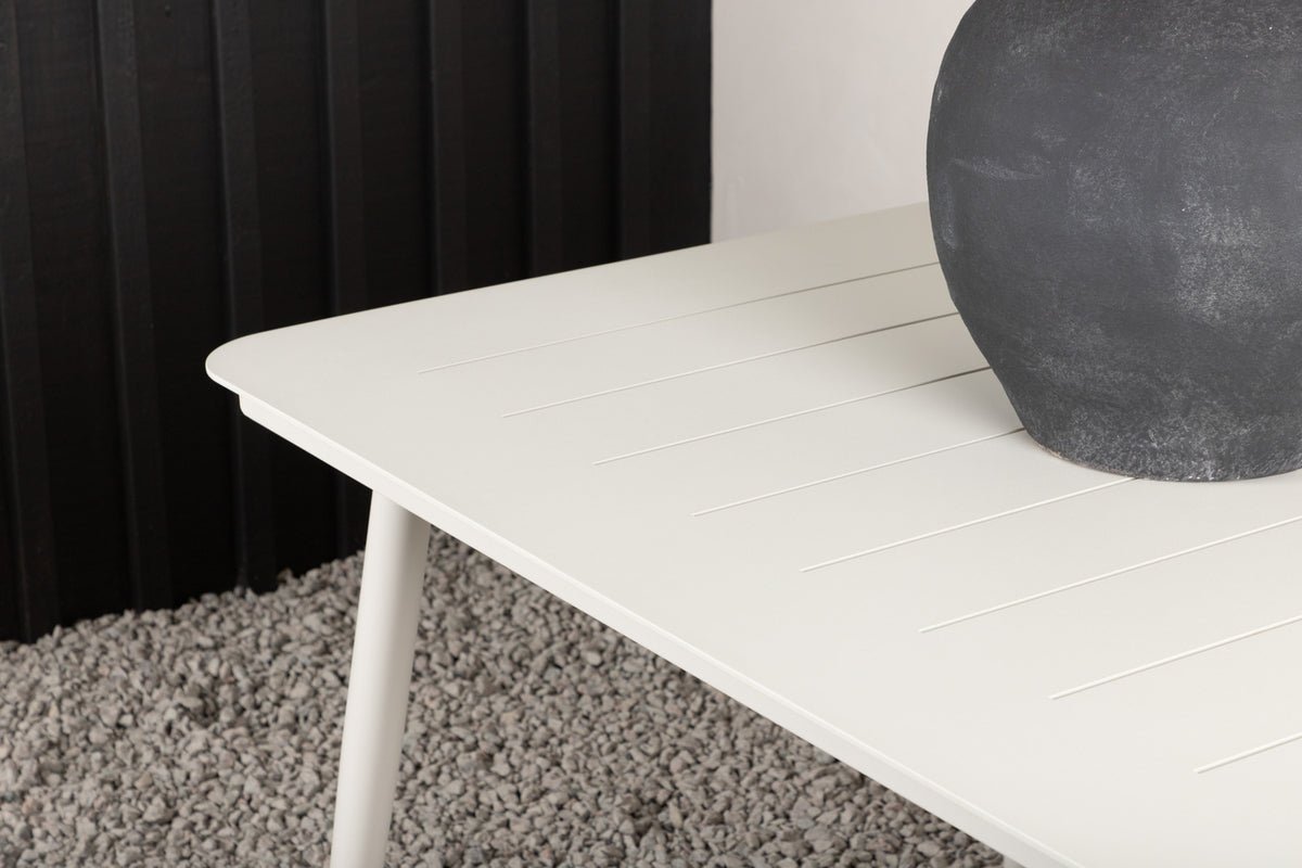 Gartentisch Imani - rechteckiger, beiger Esstisch aus Aluminium