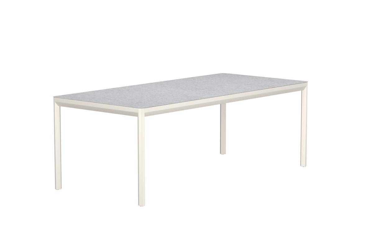 Gartentisch Noreya - ein rechteckiger Esstisch mit Keramikglas-Tischplatte