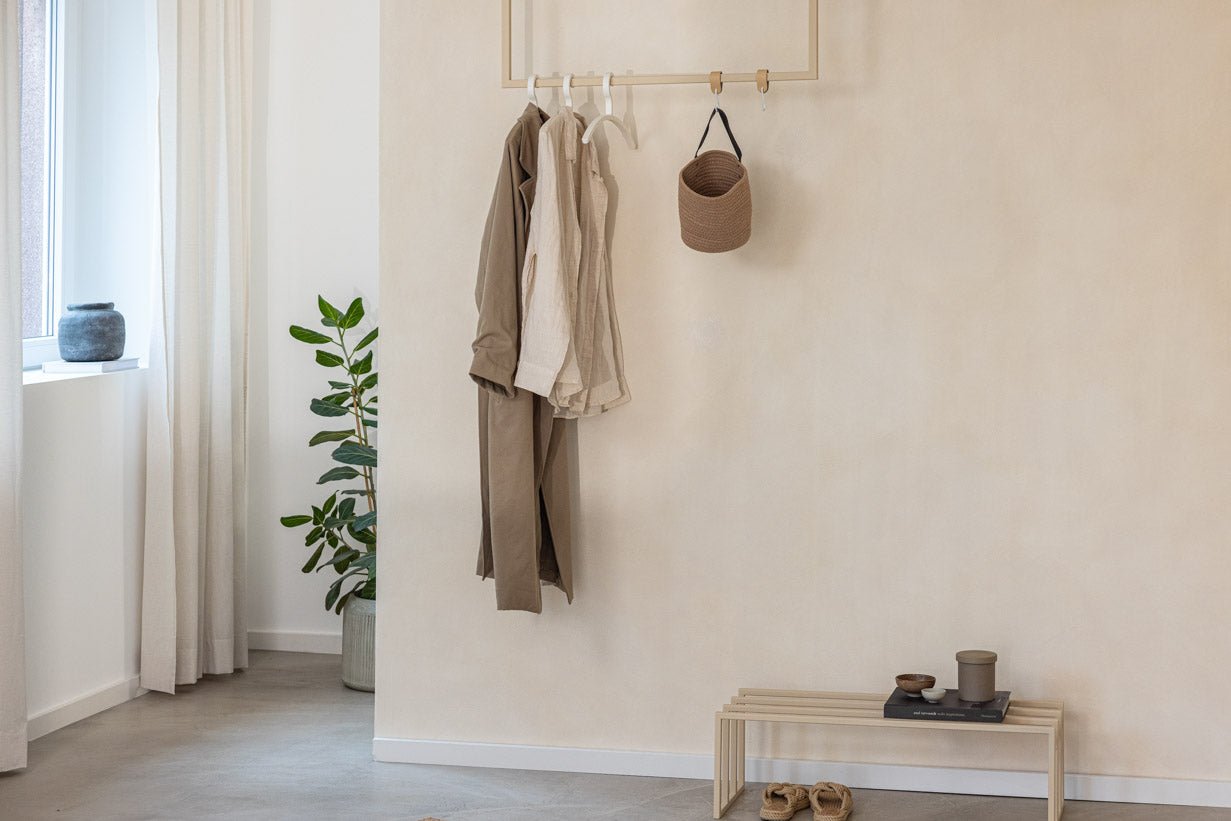 Garderobe/Kleiderstange Rubi – Hängendes Design aus Stahl