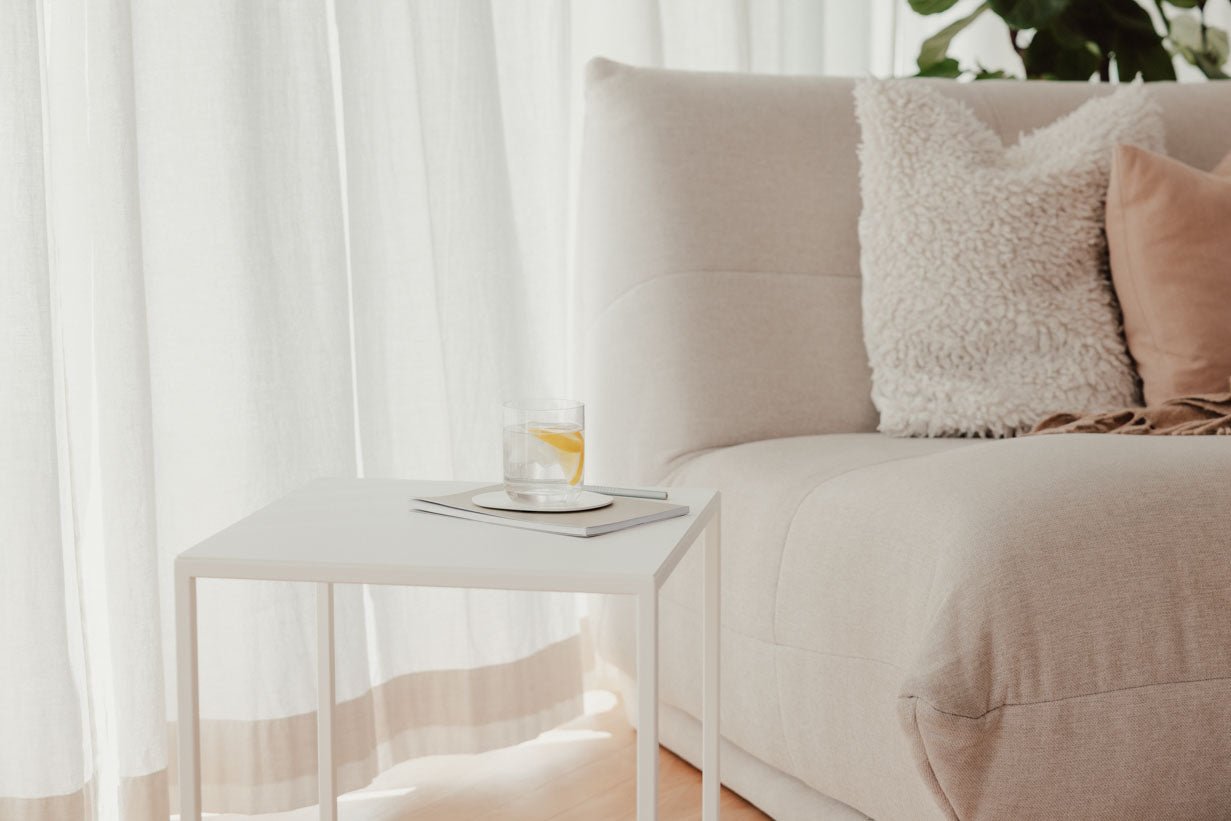 Couchtisch/Beistelltisch Soli X – Minimalistisches Design aus Stahlblech & Metall