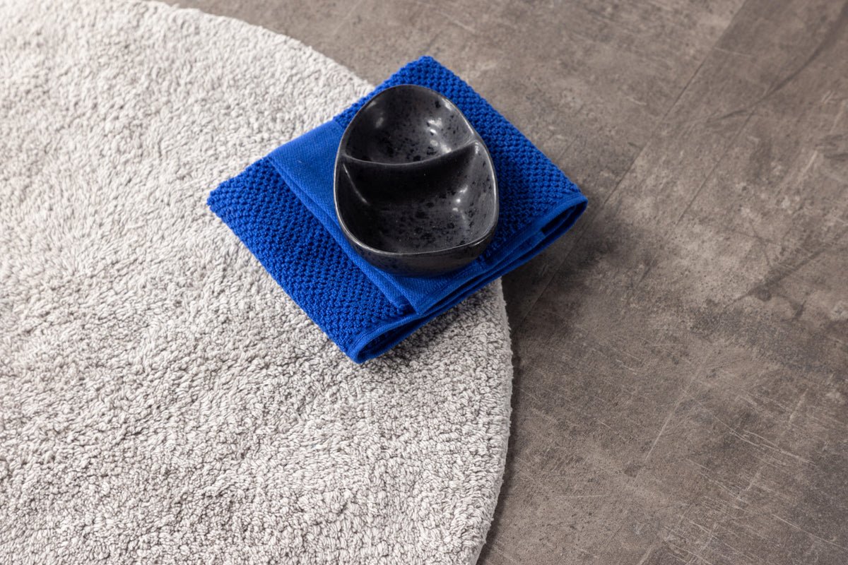 Badematte Penida - in runder Form aus weicher Baumwolle