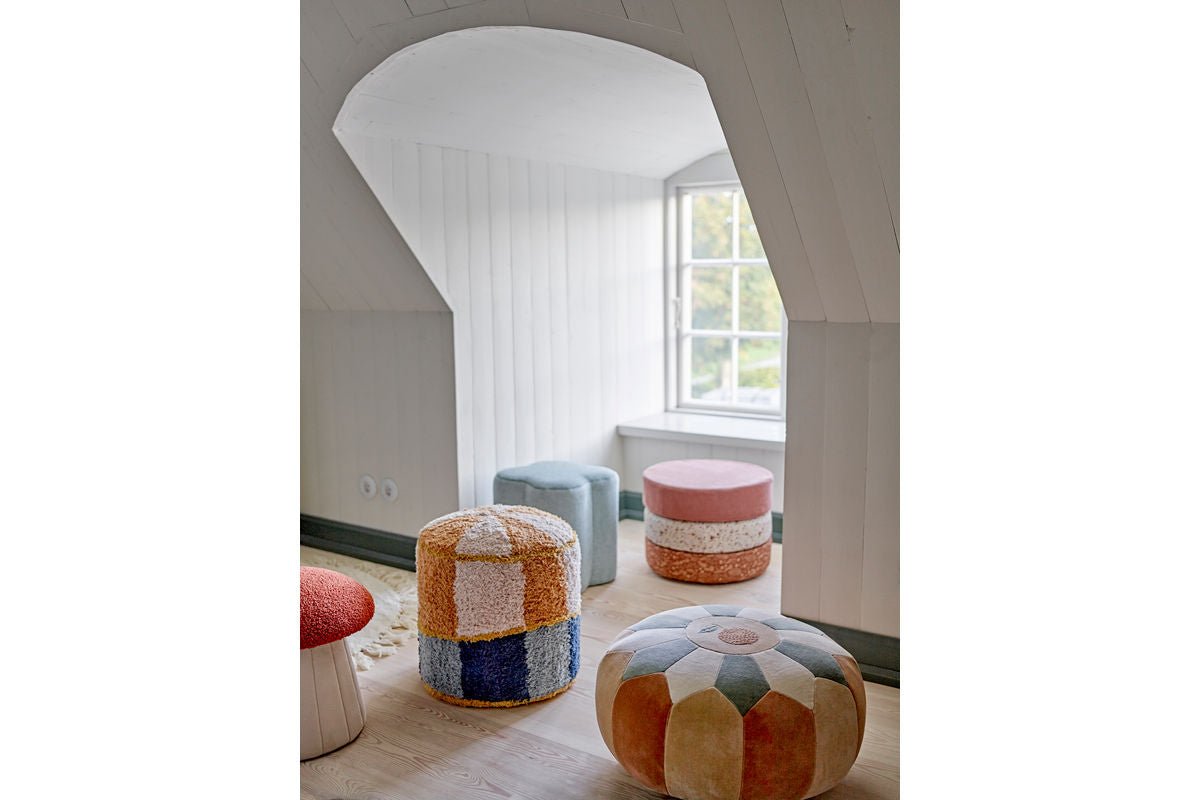 Kinder Beistellhocker Kian – weicher Sitzpouf aus Baumwolle in bunten Farben