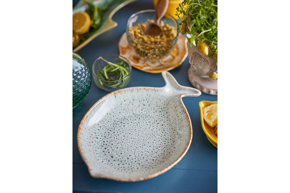 Servierplatte Marina – Steingut in Fischform