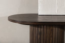 Beistelltisch Lina – in drei Farben mit Rippendetails