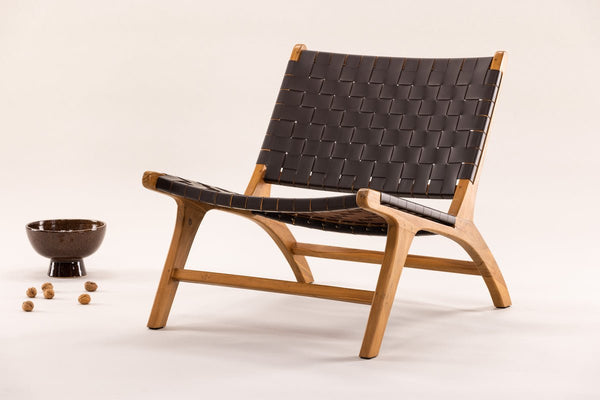 Designer Lounge Sessel Tevari – Geflecht aus Teak & Lederoptik Braun