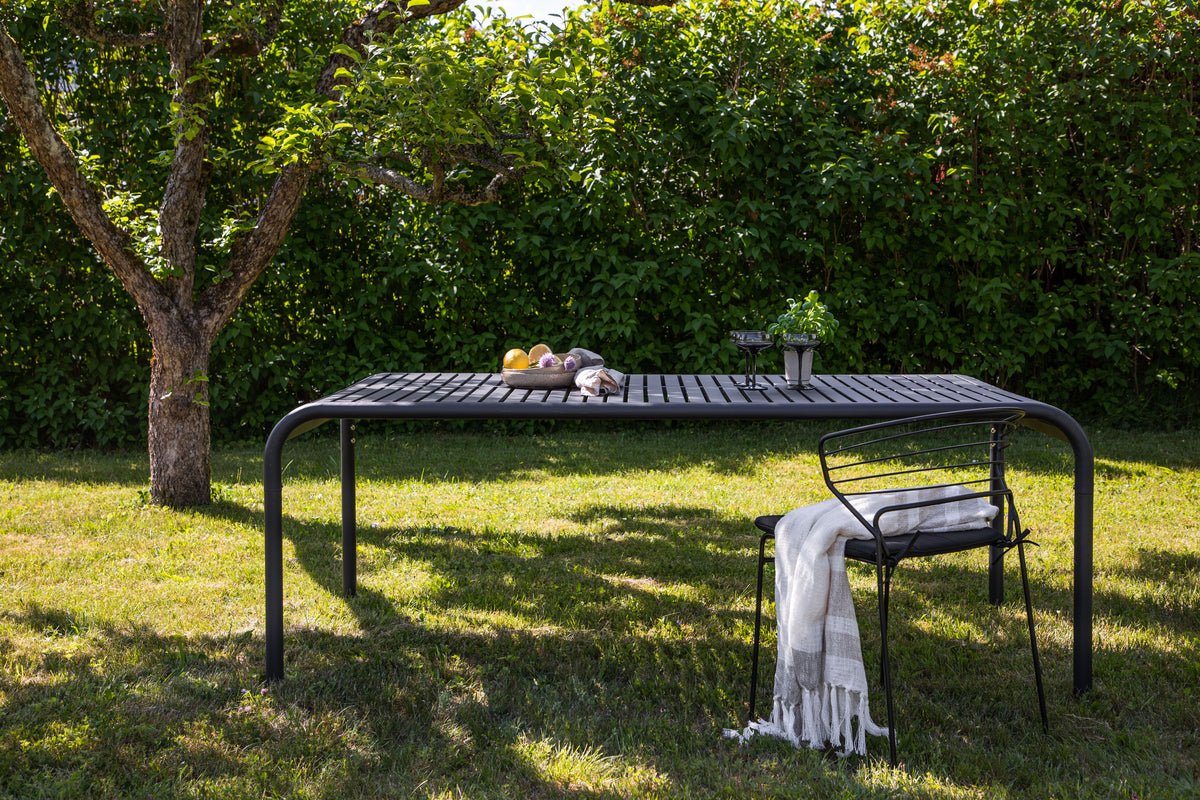 Gartentisch Melura - leicht, robust und wetterbeständig