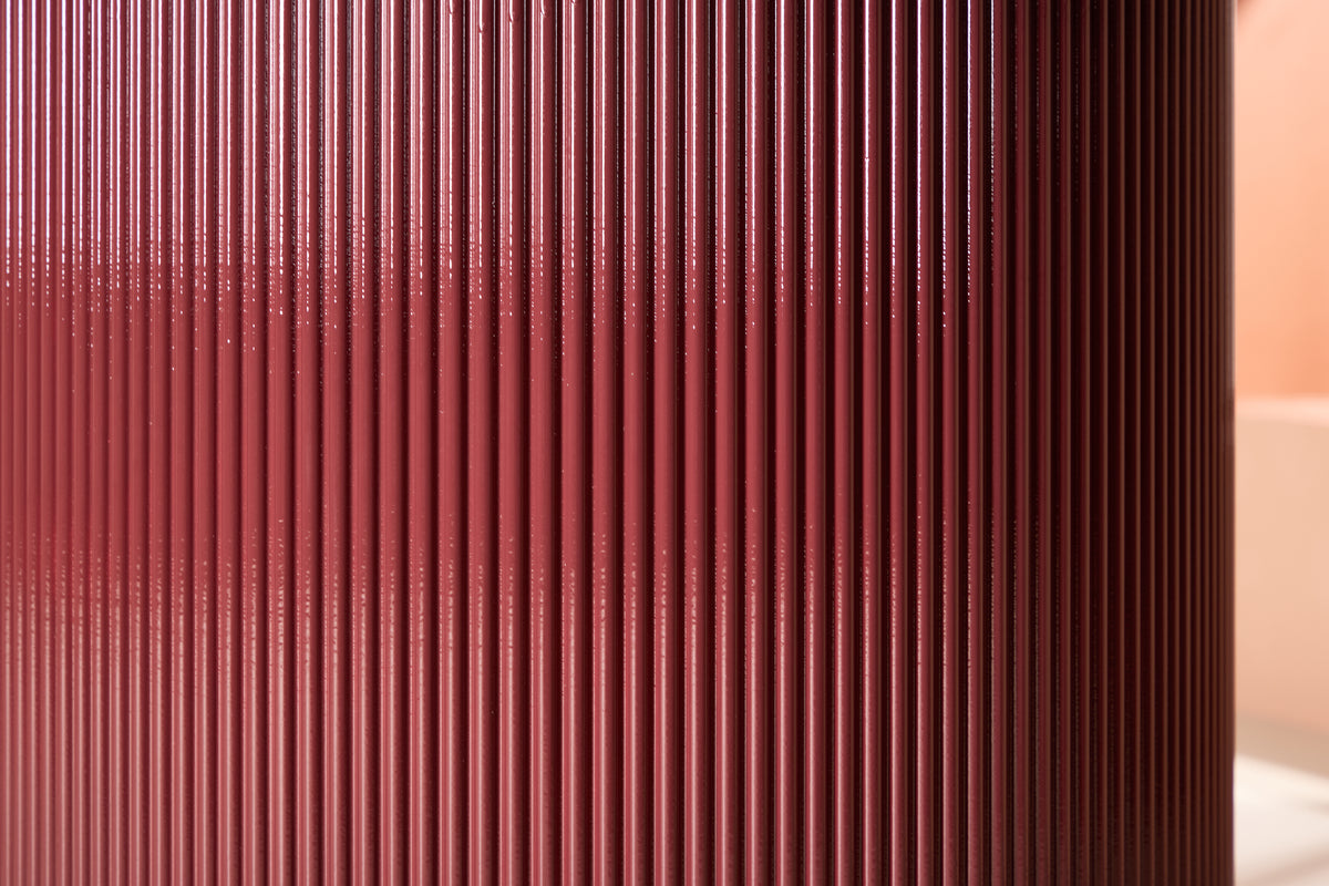 Esstisch Arden – Runder Esstisch in Burgunderrot (Ø 110 cm)