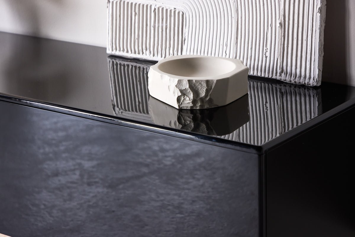 Designer TV-Lowboard Noirra – Schwebendes Design in Schwarz