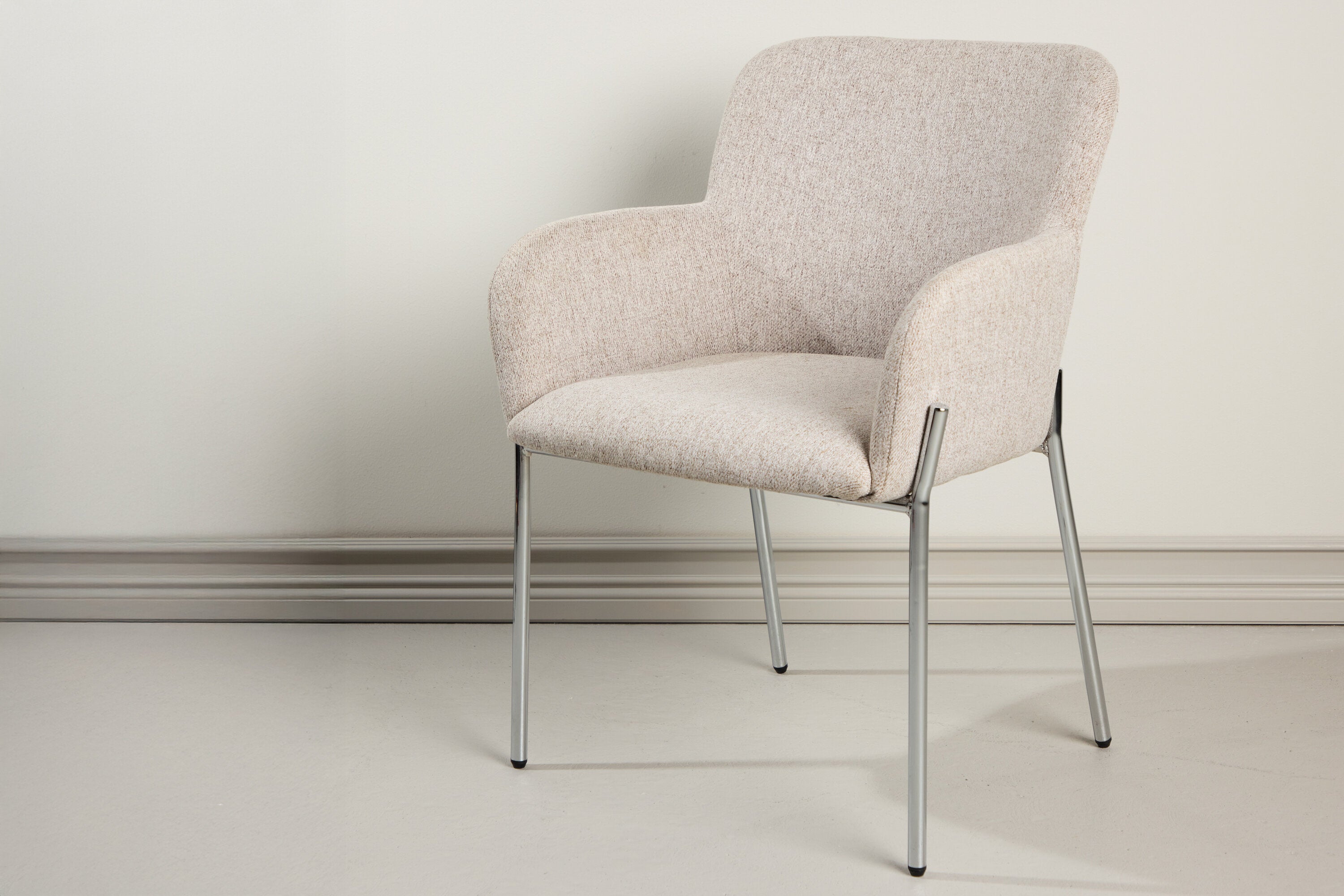 Stuhl Helora in Beige aus Polyester-Leinen