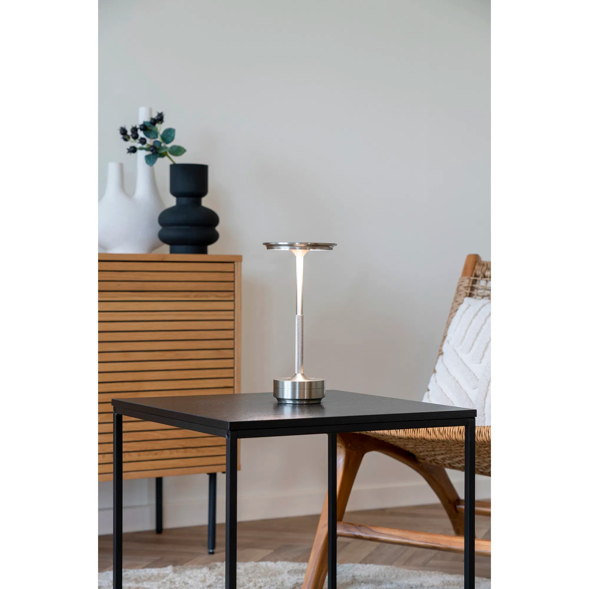 Tischlampe „Ardena“ – Eleganz in Gold, Silber & Schwarz