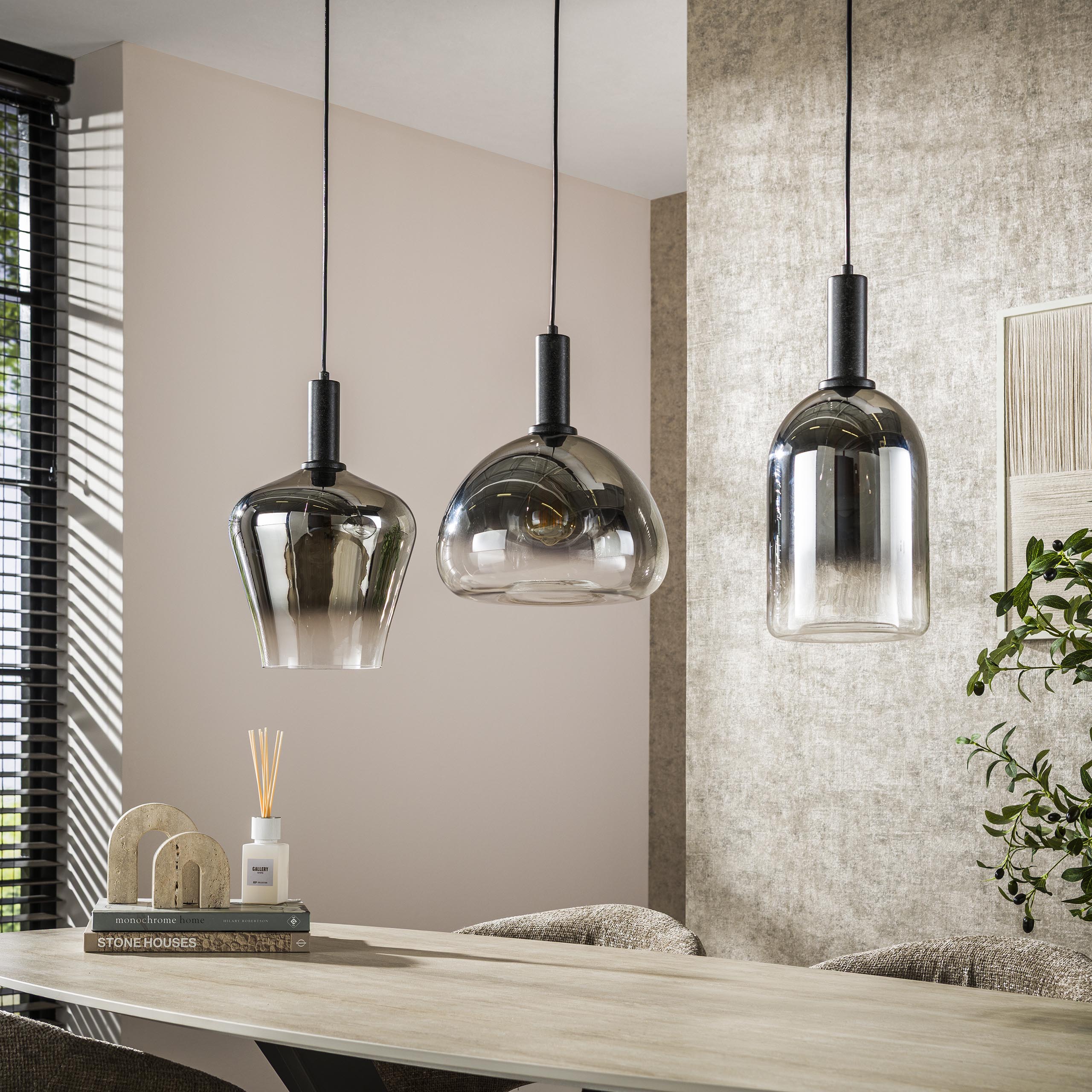 Pendelleuchte „Alveris“ – Rauchglas mit Farbverlauf in 3 verschiedenen Formen