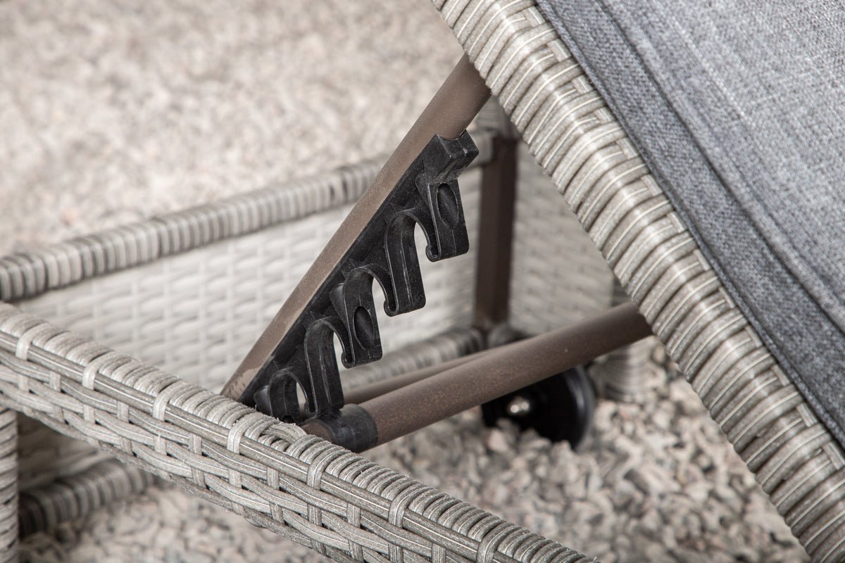 Garten Sonnenliege Irina - aus Rattan