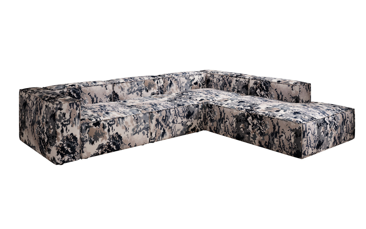 Designer Ecksofa Lesley mit langer Ottomane - Jacquard mit Aquarell-Muster