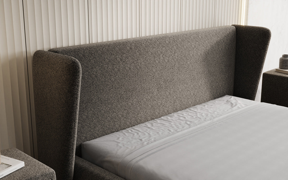Designer Polsterbett Rosalie in Strukturstoff mit Stauraum