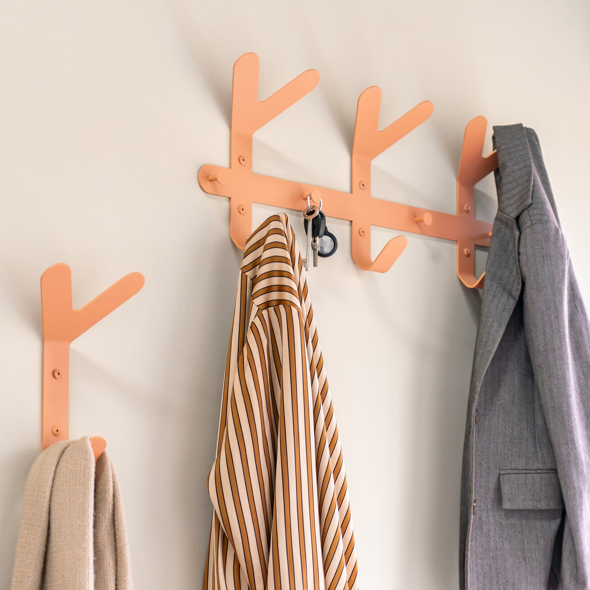 Designer Wandgarderobe Folira