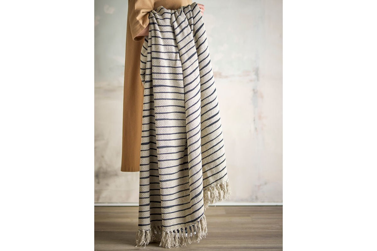 Überwurfdecke Savai  – Natur, aus recycelter Baumwolle