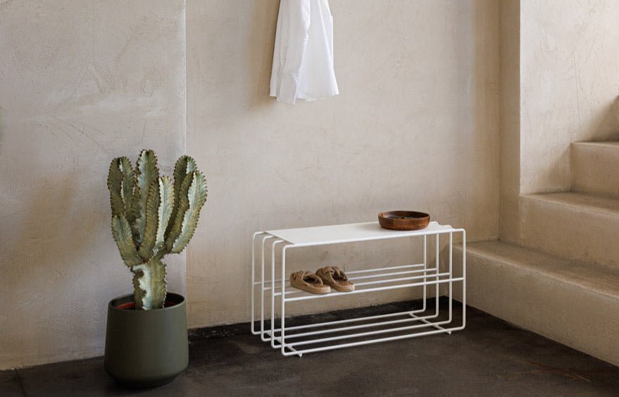 Schuhregal Neva – Metallregal mit Loft-Flair in vielen Farben